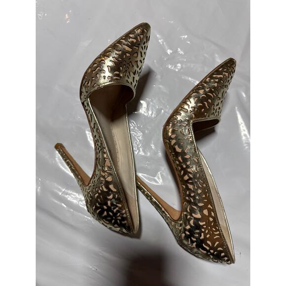 ALICE + OLIVIA by STACEY BENDET Gold Laser Cut Heel Pumps 36 (US 6) - Picture 11 of 14